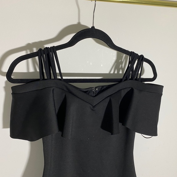 Black Bodycon Dress - Picture 6 of 8